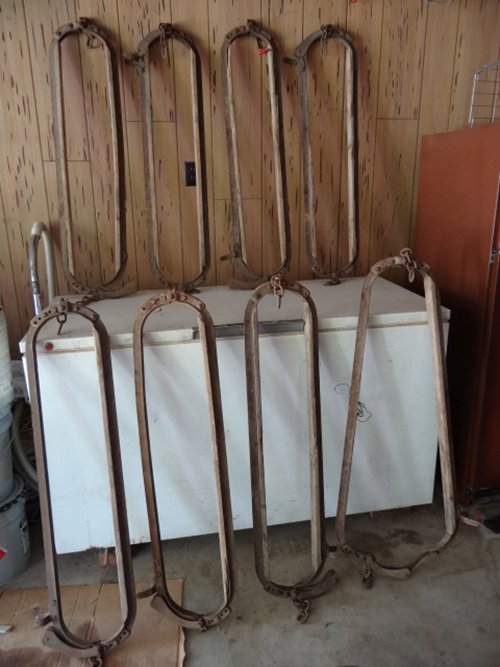Property photo 110 - Personal Property Auction, Tractors, Dozer, Implements, Lawn & Garden, Tools, Antiques, Furniture & Household